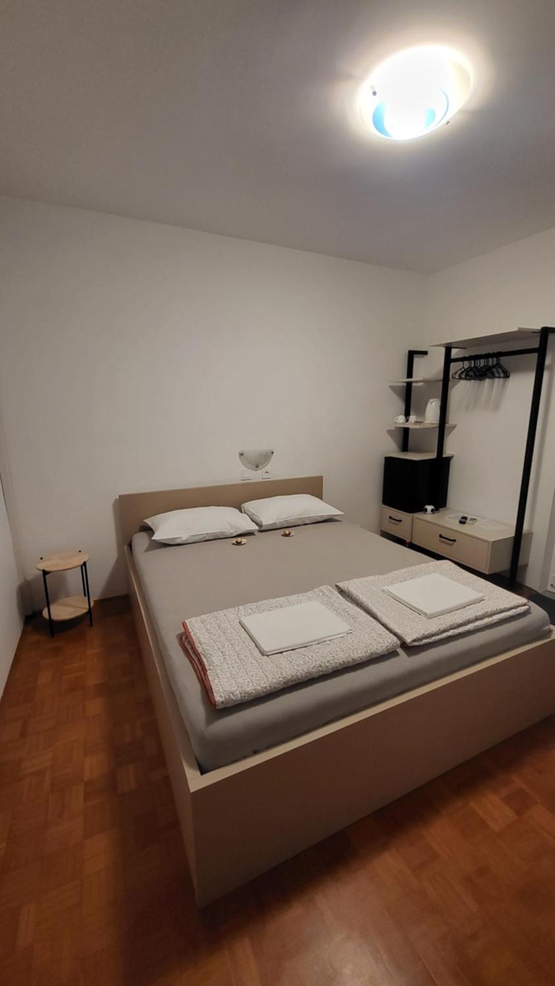Apartments & Rooms Fam Ribaric Banjol 객실 사진